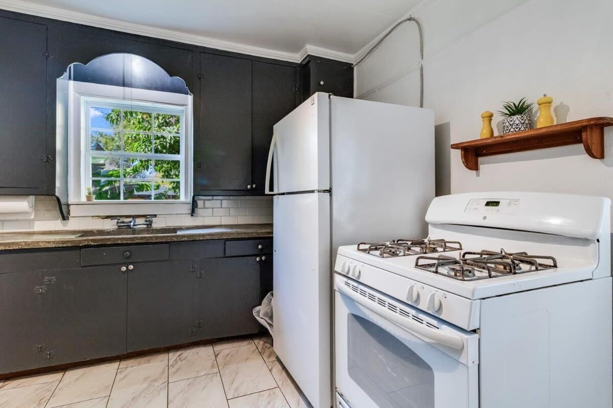 Lafayette At Your Doorstep, Private Rm Luaran gambar